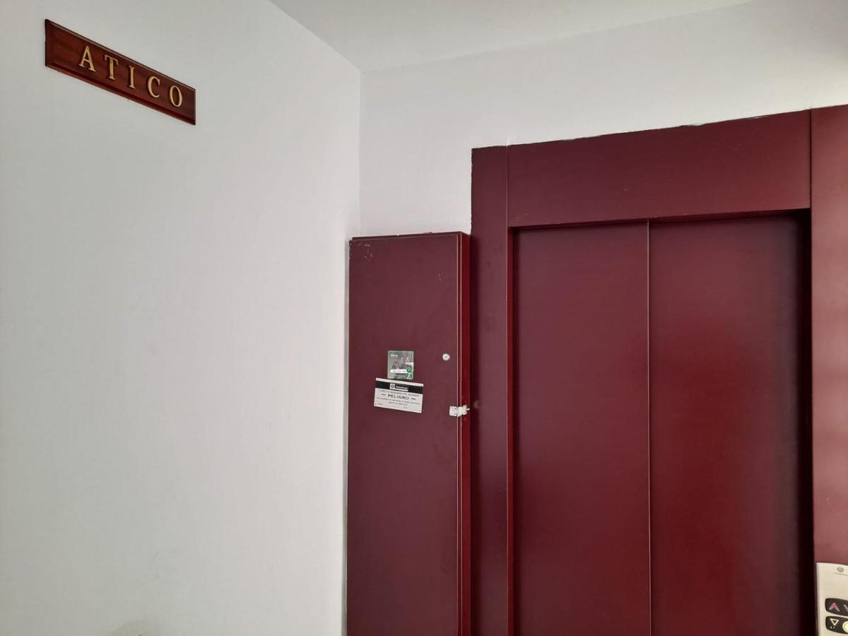 Atico Duplex Marques De Reyes Apartment Seville Exterior photo